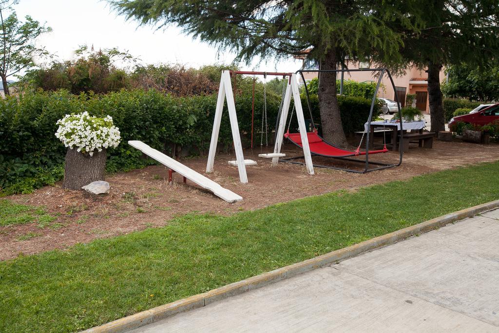Apartments Rogic Zadar Ngoại thất bức ảnh